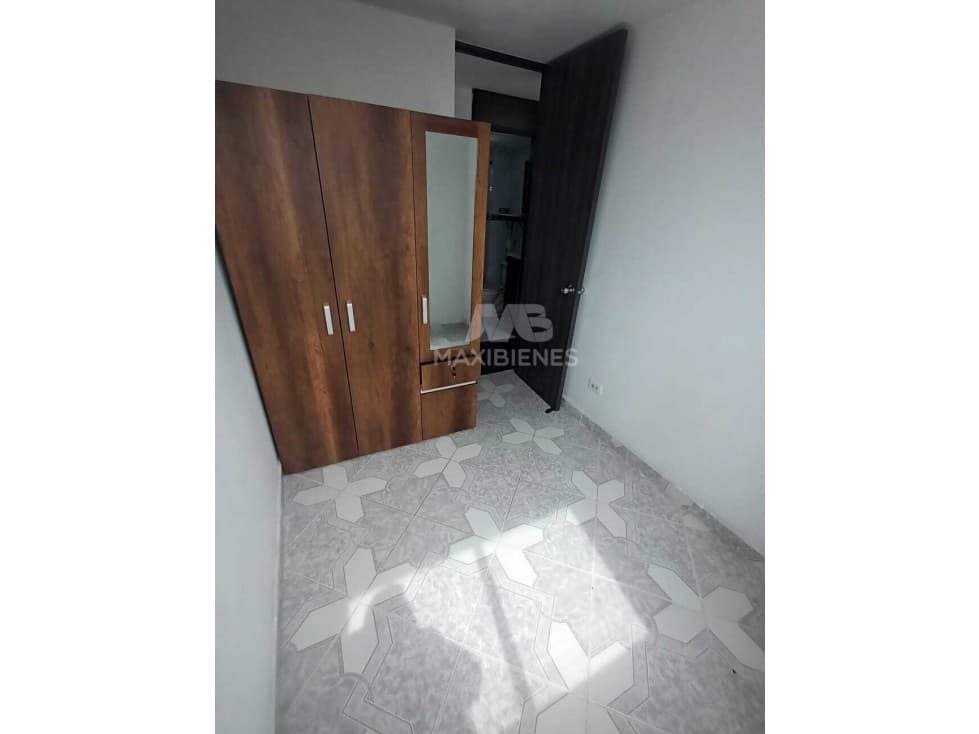 APARTAMENTO EN VENTA SECTOR ROBLEDO — foto 4