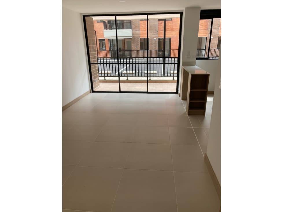 APARTAMENTO EN VENTA SECTOR LA CEJA — foto 3