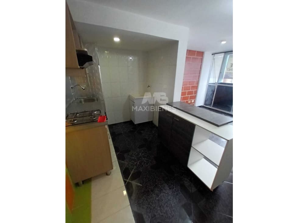 APARTAMENTO EN VENTA SECTOR ROBLEDO — foto 2