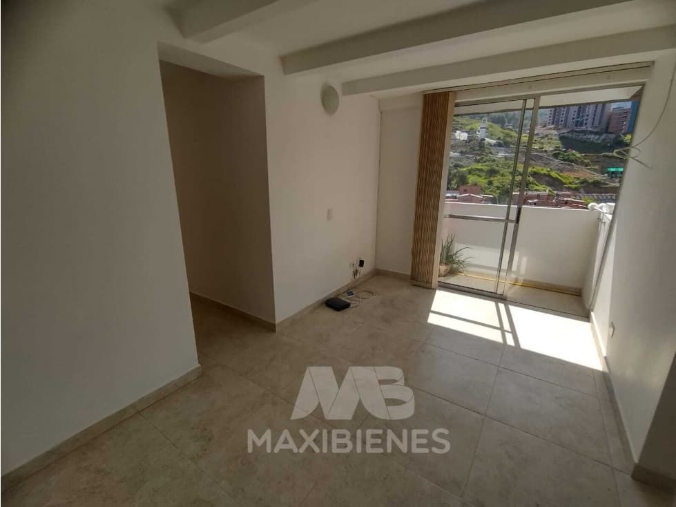SE ARRIENDA APARTAMENTO EN BELLO — foto 2