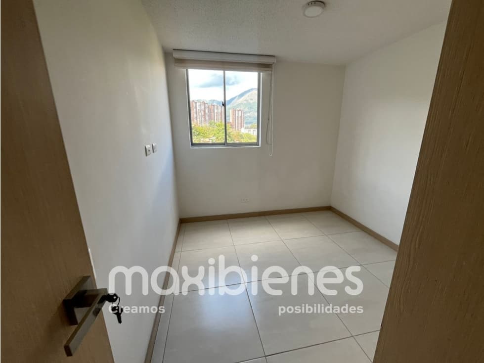 SE ARRIENDA APARTAMENTO EN AMAZONIA BELLO. — foto 4