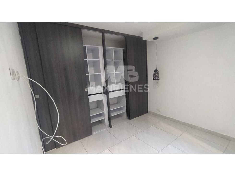 APARTAMENTO EN VENTA SECTOR ROBLEDO — foto 6