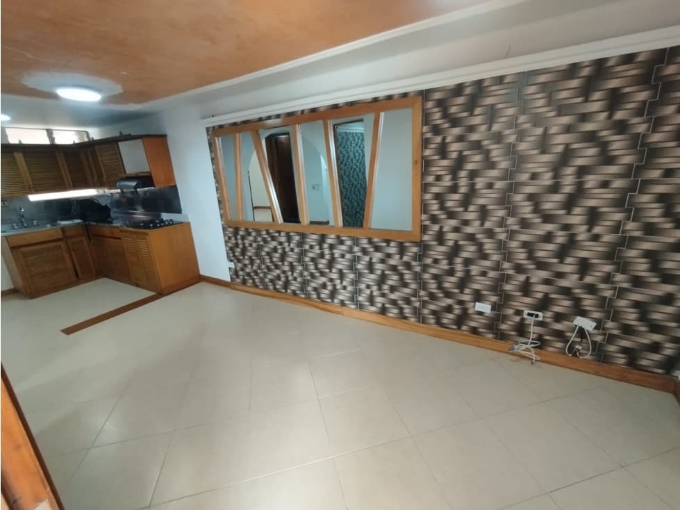 VENTA DE APTO BELLO SERRAMONTE 250 M2 3 NIVELES — foto 3
