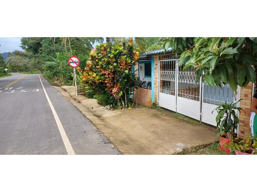 SE VENDE ESPECTACULAR CASA LOTE EN NUNCHIA — foto 2