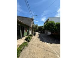 SE VENDE CASA PROYECTO - CRA 13 B N. 33B - 22