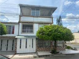 CASA ESQUINERA EN VENTA - STA MARIA DEL PALMAR- PALMIRA REF: 10237964