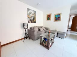 APARTAMENTO EN VENTA CON EXCELENTE UBICACIÓN