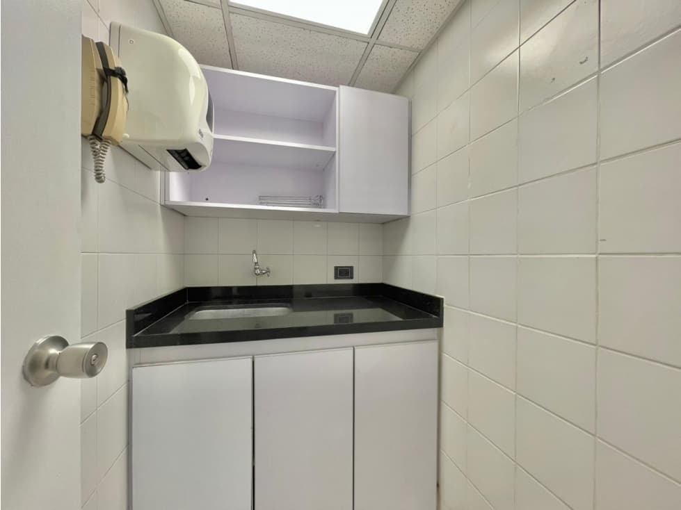 OFICINA EN ARRIENDO POBLADO - MEDELLÍN — foto 5
