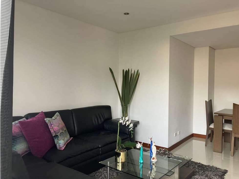 SE VENDE APARTAMENTO EN EL POBLADO — foto 2