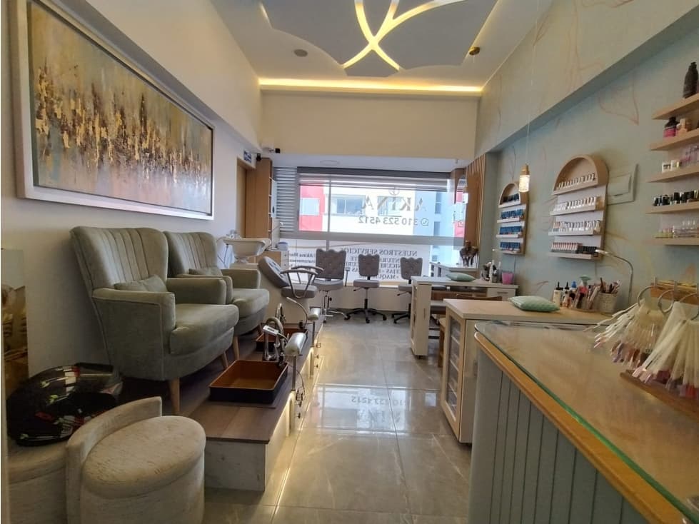 Local comercial de 35m2 centro ideal para salon de belleza — foto 2