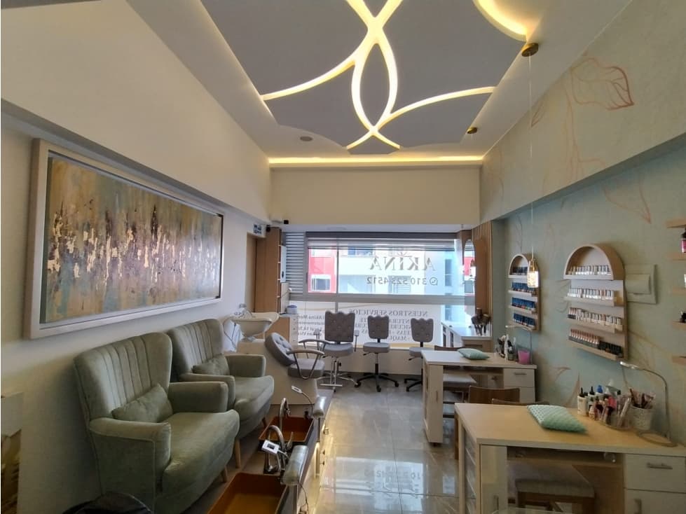 Local comercial de 35m2 centro ideal para salon de belleza — foto 4