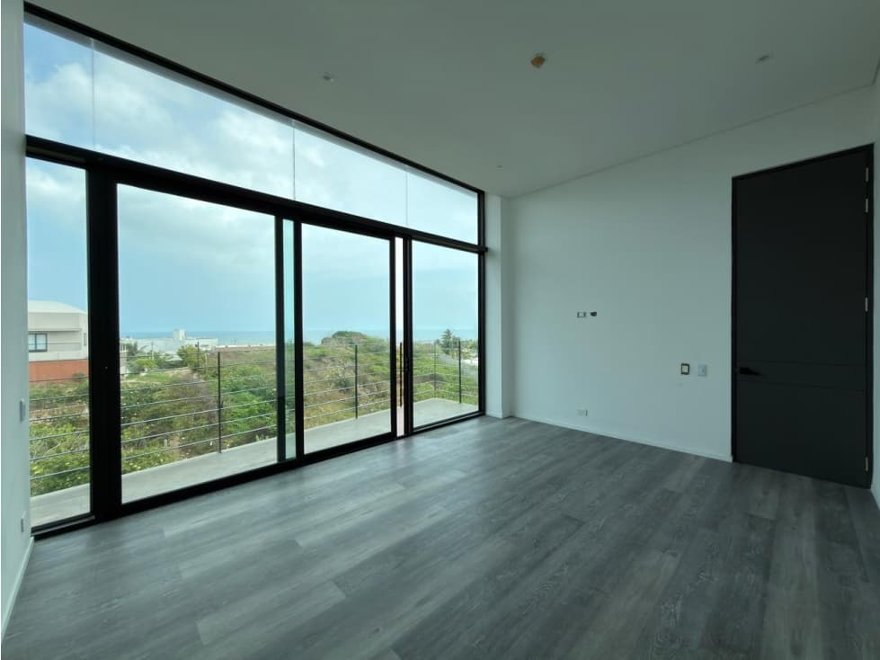 VENTA DE CASA EN ALTOS DE PRADOMAR — foto 3