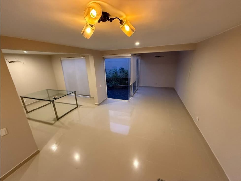 CASA PARA VENTA EN LA CASTELLANA — foto 3