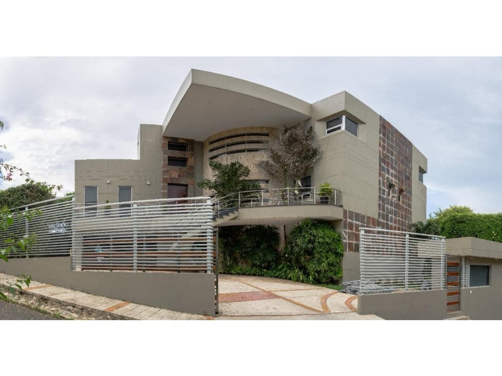 VENTA DE CASA EN CAUJARAL — foto 1