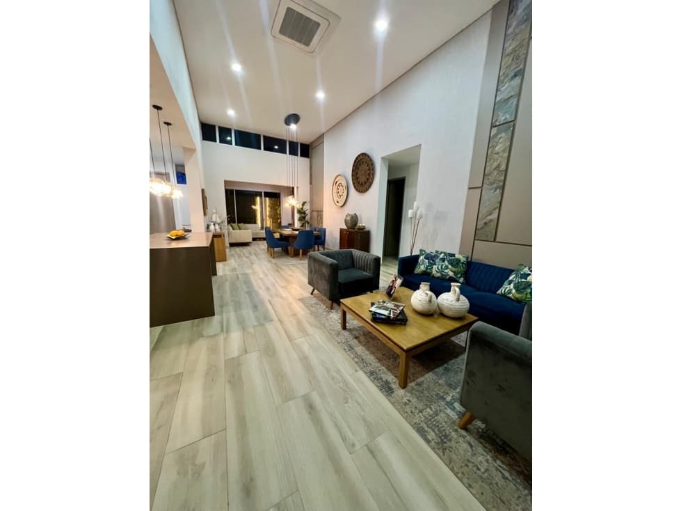 VENTA DE CASA EN PUNTA ROCA — foto 2