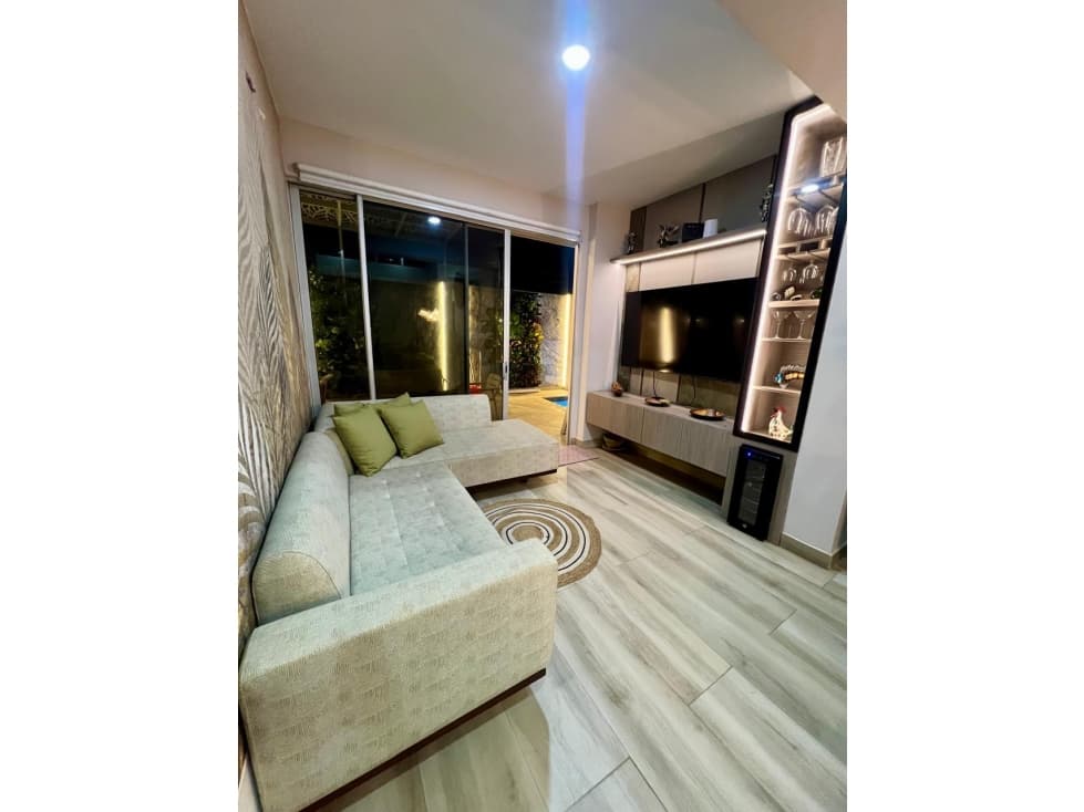 VENTA DE CASA EN PUNTA ROCA — foto 1