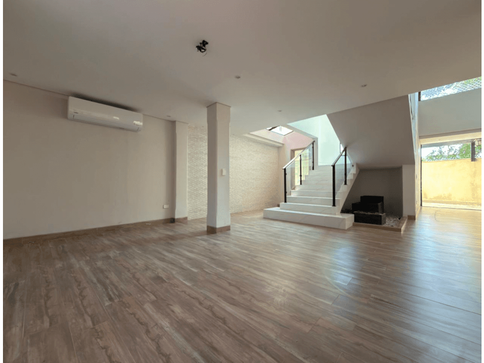 VENTA DE CASA DUPLEX EN VILLA CAMPESTRE — foto 2