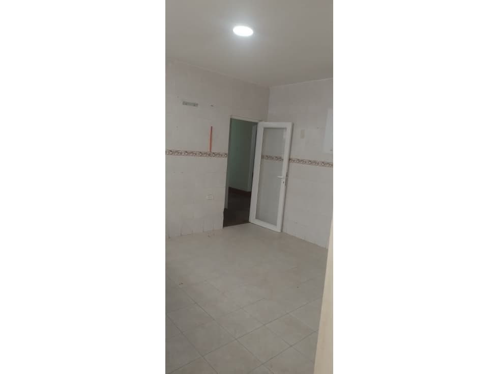 SE ARRIENDA CASA INDEPENDIENTE EN GRANADILLO — foto 5