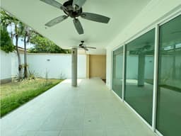 SE VENDE ESPECTACULAR CASA EN ZONA DE LA CASTELLANA BARRANQUILLA