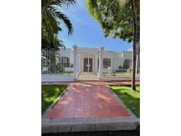 CASA DE ESTILO ZONA NORTE DE BARRANQUILLA