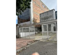 CASA VENTA O ARRIENDO TODO USO Y DESTINO ZONA COMERCIAL CALLE 134