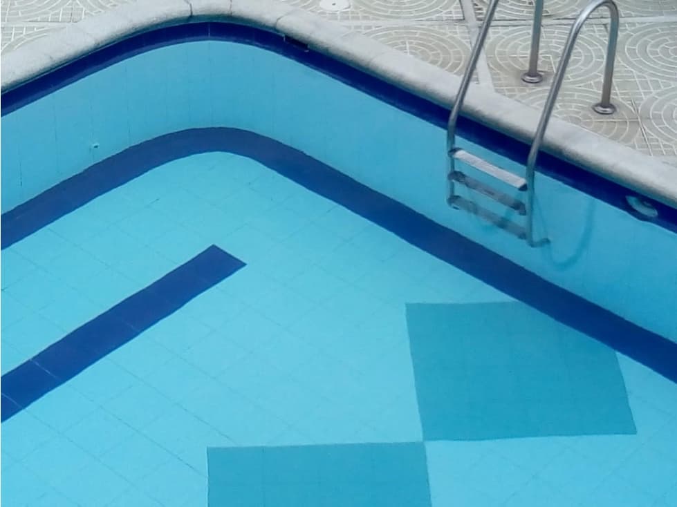 se vende hermoso apartamento cabecera — foto 3