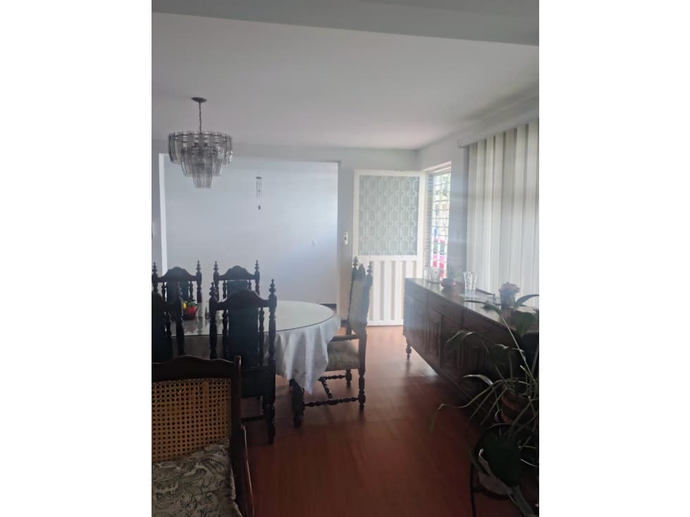 ESPECTACULAR CASA COMERCIAL EXCELENTE UBUCACION CABECERA — foto 3
