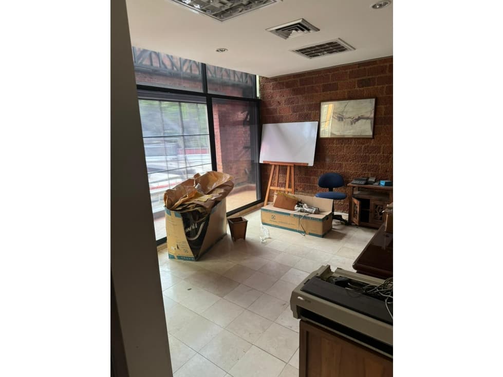 OFICINA P2 70M2 ALQUILER CHIPICHAPE - CALI — foto 4