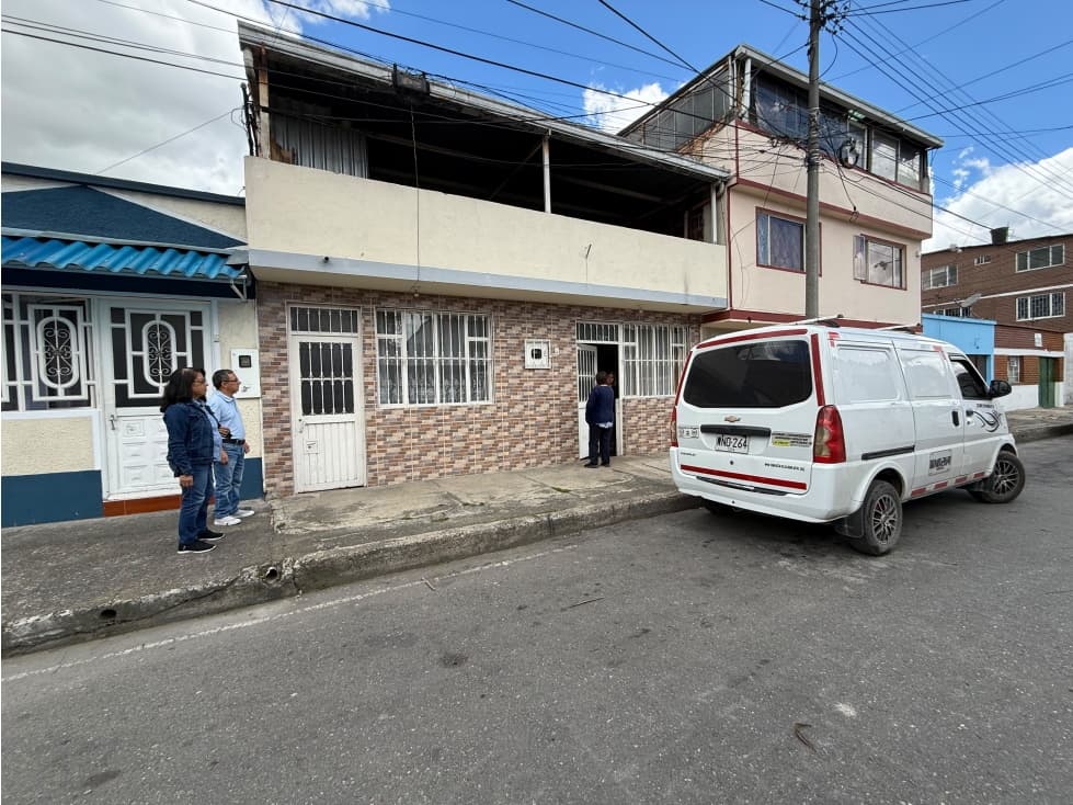 CASA CON TERRAZA FONTIBON LA CABAÑA — foto 2