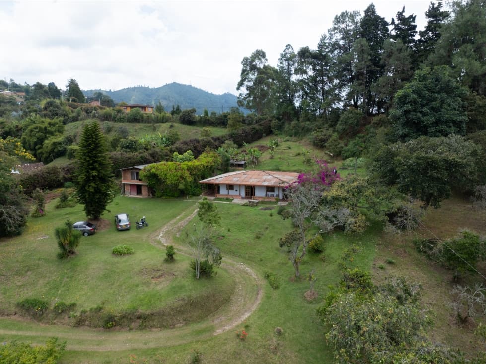FINCA EN GUARNE SECTOR VEREDA LA CLARA — foto 1