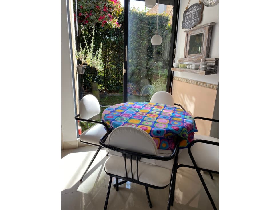 VENDO LINDA CASA CHIA — foto 4
