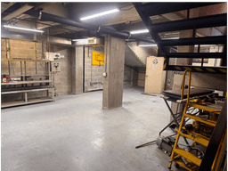 Vende Bodega Industrial con puerta camion Guayabal Medellin
