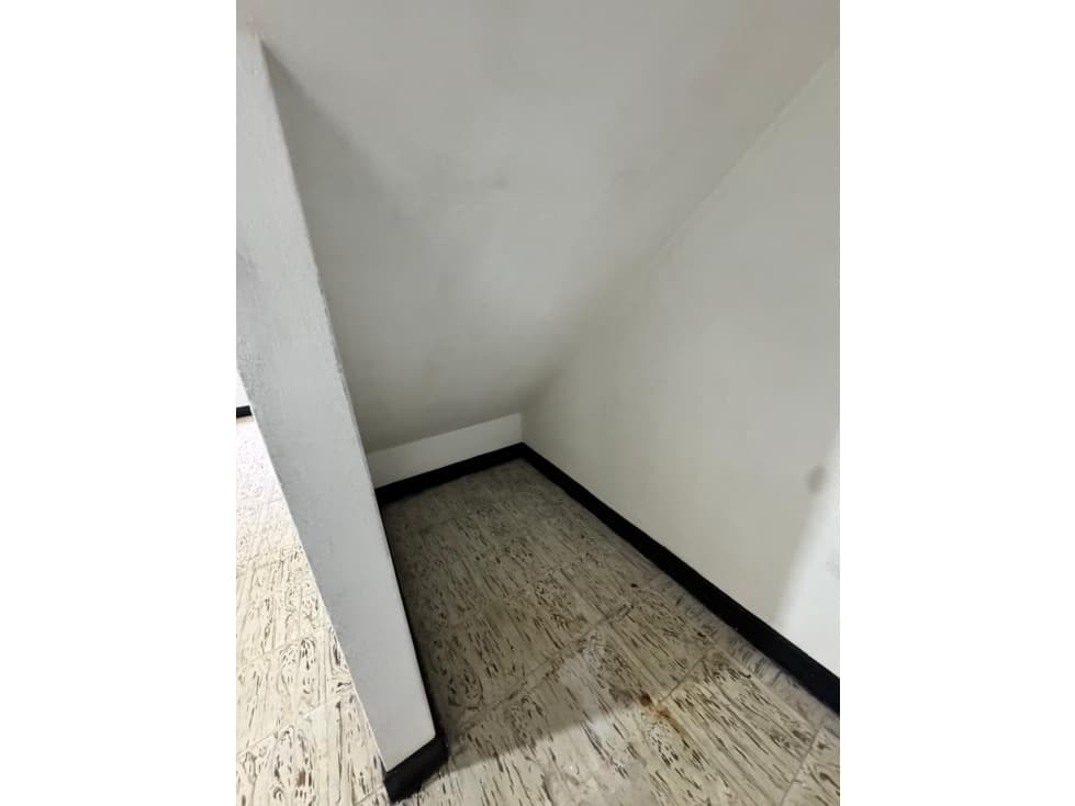 CASA EN RENTA - 2500 LOTES CUBA — foto 6
