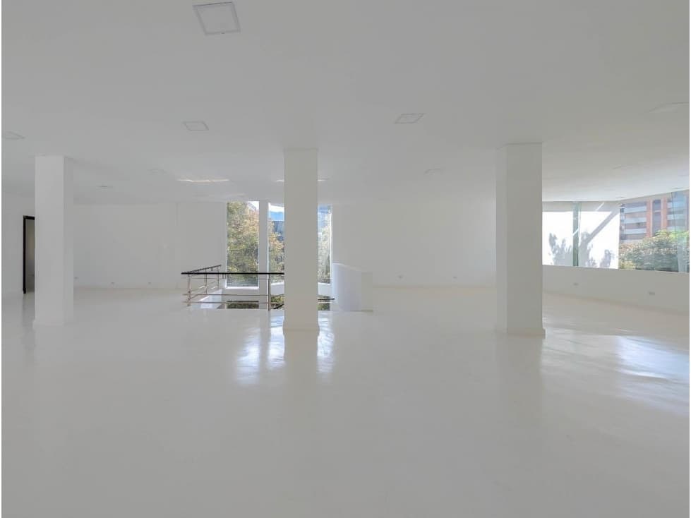LOCAL EN VENTA EN SANTA BARBARA OCCIDENTAL - BOGOTA — foto 4
