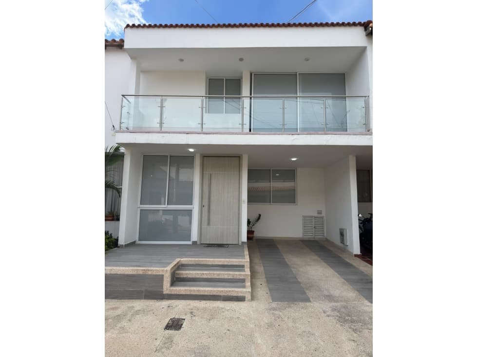 CASA EN VENTA PARQUES RESIDENCIALES — foto 1