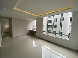 Se vende apartamento en Alameda del Río.