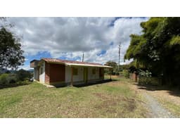 Venta finca en parcelación vía El Retiro a Montebello