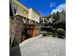 Venta de dos Casas campestres a solo 4kmts del Aeropuerto JMC