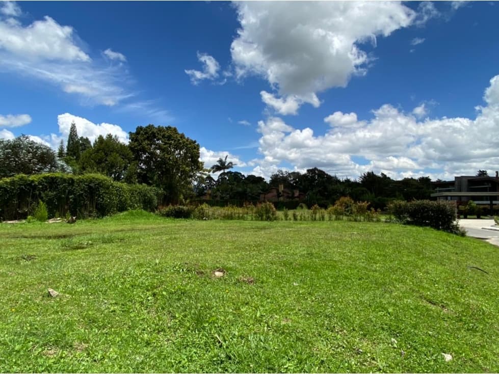 VENTA DE LOTE EN LLANOGRANDE — foto 2
