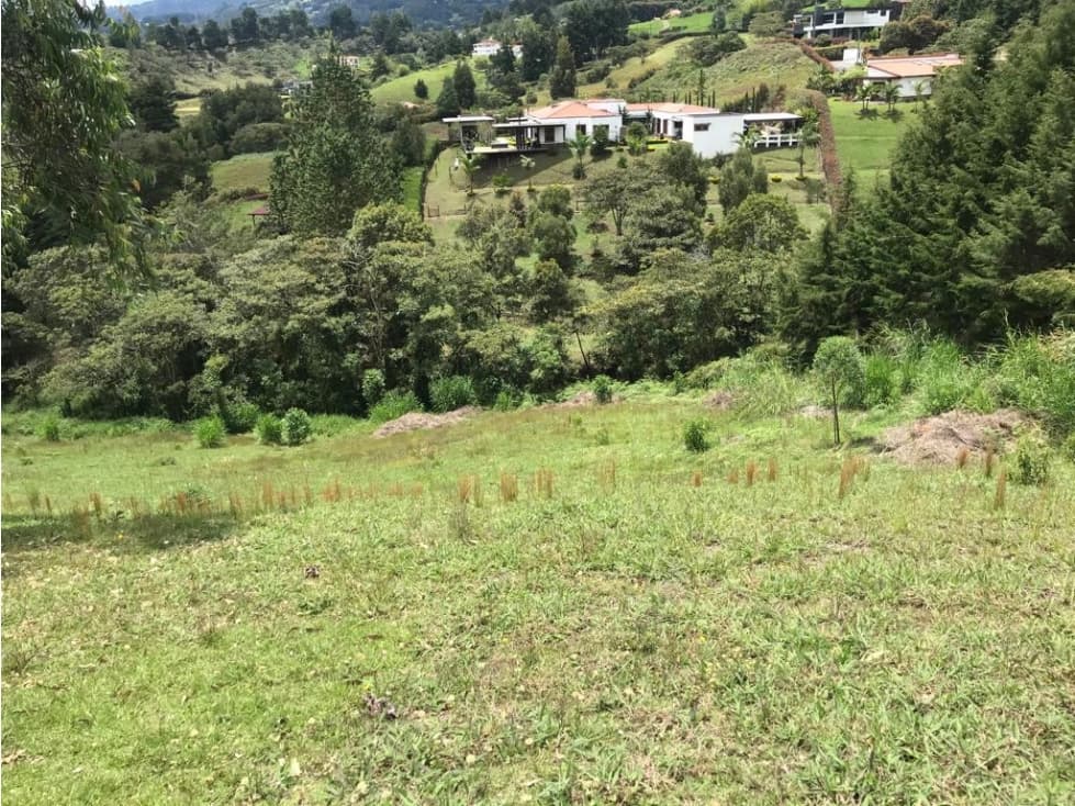 VENTA DE LOTE EN RIONEGRO SECTOR SAJONIA — foto 1