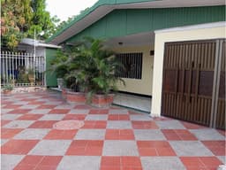 casa en el barrio mercedes