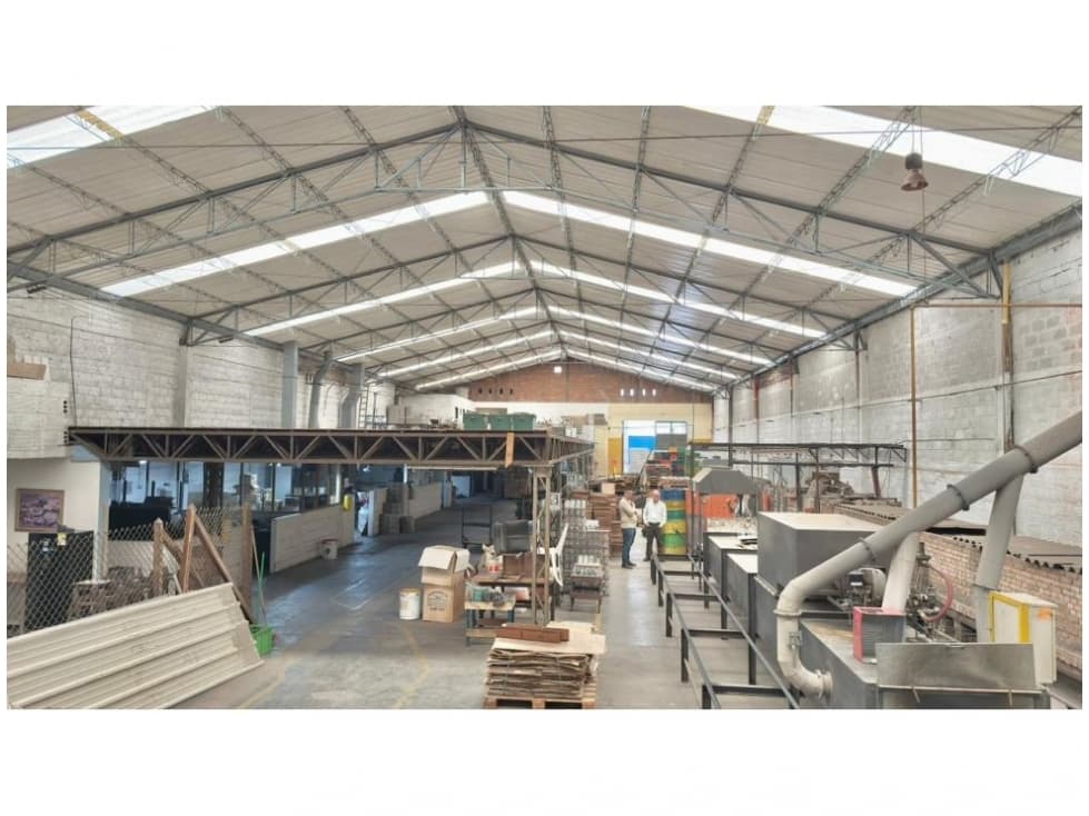 Bodega de 1.700 mts2 en Itagui para Arriendo y Venta — foto 1