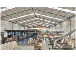 Bodega de 1.700 mts2 en Itagui para Arriendo y Venta