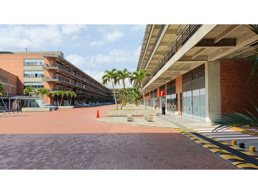 Oficina de 470 mts2 para Arriendo en La 10 — foto 1