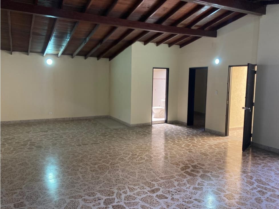 LOCAL COMERCIAL EN VENTA ESTADIO-LAURELES AV. 80 — foto 6