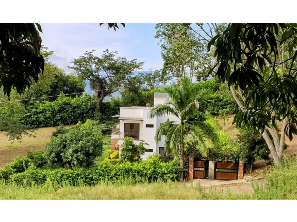 VENTA FINCA DE RECREO SOPETRAN — foto 1