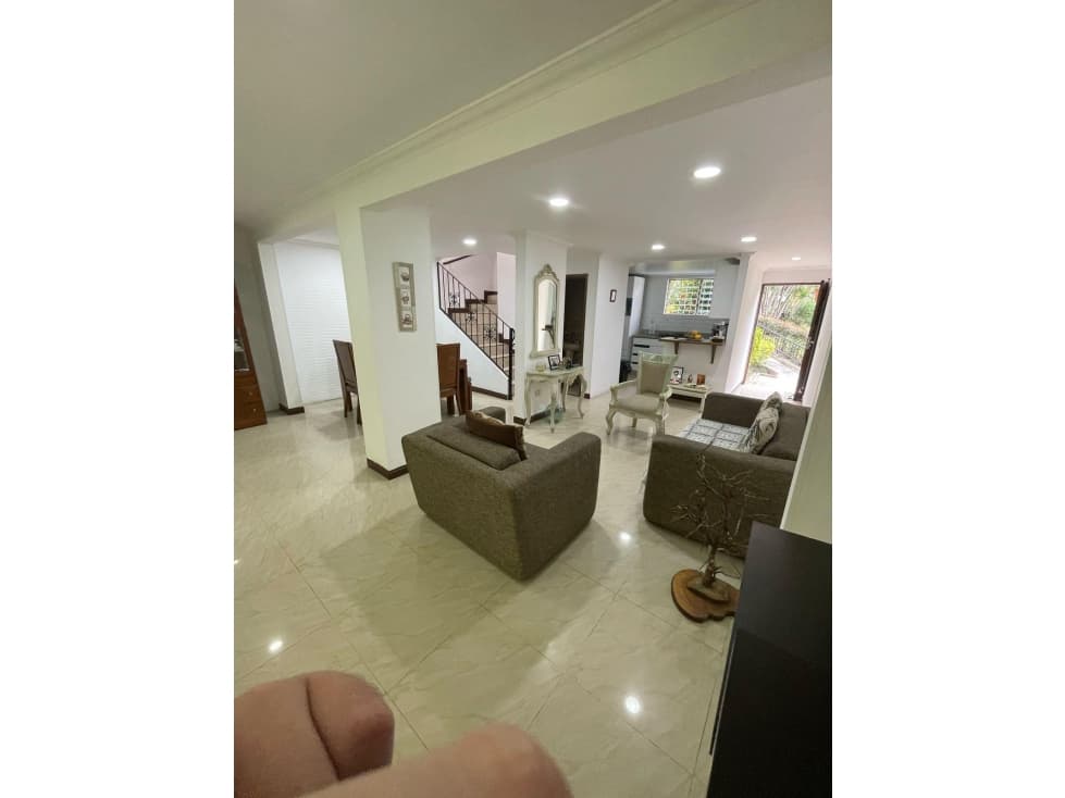 VENTA CASA UNIDAD CERRADA CALASANZ PARTE BAJA — foto 1