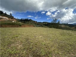 Venta De Lote En El Retiro