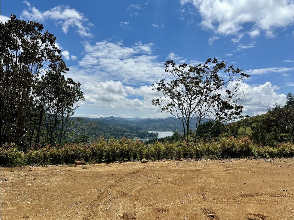 Venta de Lote En El Retiro Carrizales — foto 4