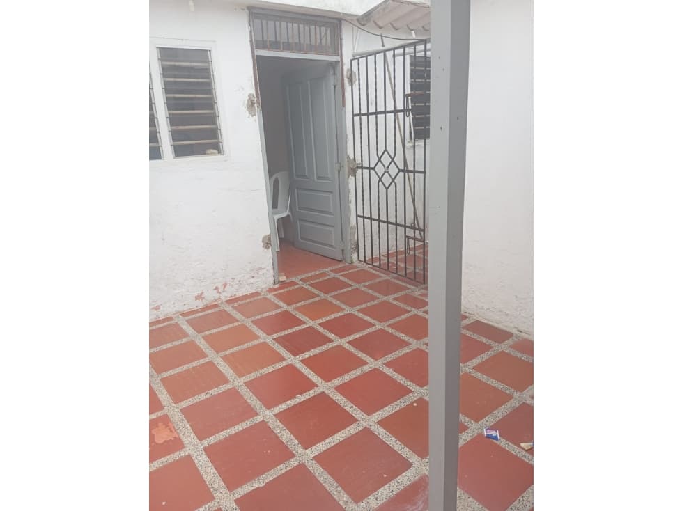 SE VENDE CASA EN BARRIO CRESPO — foto 3